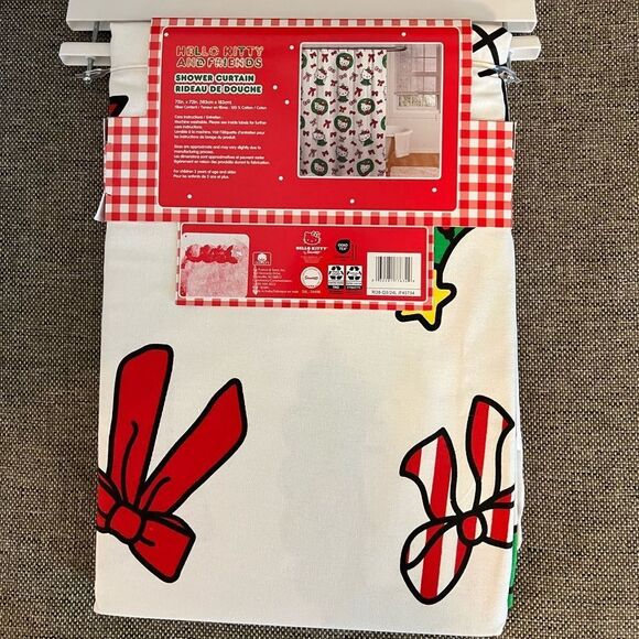Hello Kitty Christmas Shower Curtain - Picture 3 of 4